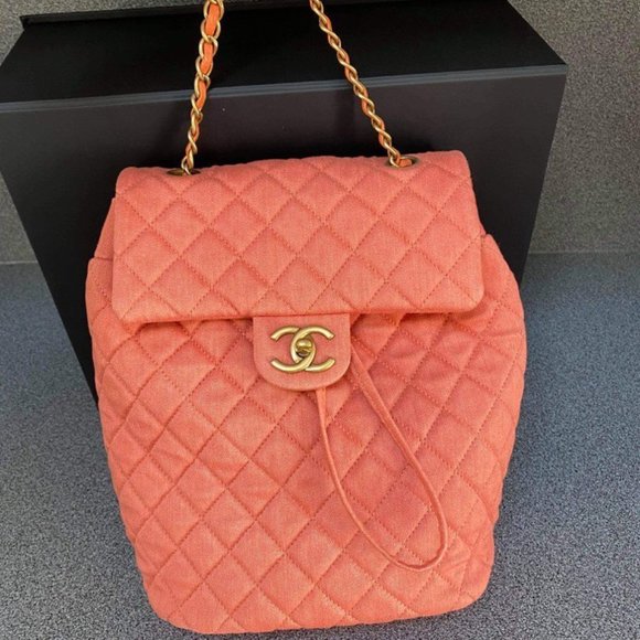 CHANEL Handbags - 💞CHANEL💞 Quilted Denim Urban Spirit Backpack